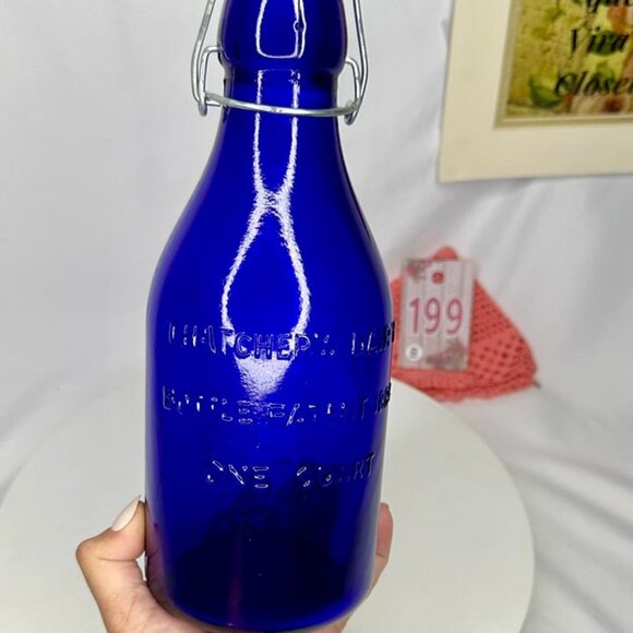Vintage Cobalt Blue Glass Thatcher's Dairy Milk Bottle with Wire Bale Lid - Picture 3 of 8